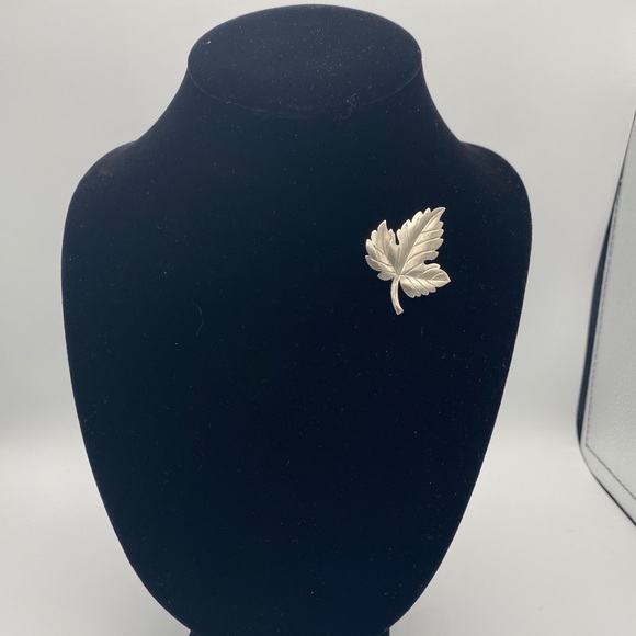 Tiffany & Co. Jewelry - Authentic Vintage TIFFANY & CO Maple Leaf brooch